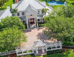  Stirling Rd, Fort Lauderdale FL