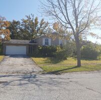 Pre-foreclosure in  SULLIVAN LN University Park, IL 60484