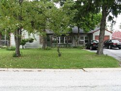 Pre-foreclosure in  174TH ST Hazel Crest, IL 60429