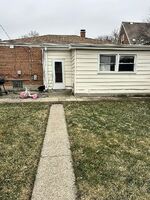 Pre-foreclosure in  E 141ST ST Riverdale, IL 60827