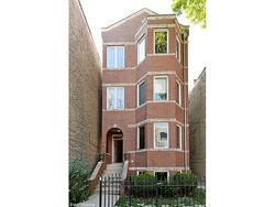 Pre-foreclosure in  N HERMITAGE AVE  Chicago, IL 60622