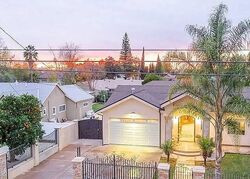  Calhoun Ave, Van Nuys CA