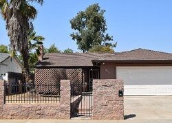 Pre-foreclosure in  COUNTRYSIDE WAY Sacramento, CA 95827