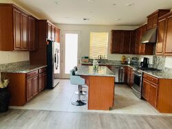 Pre-foreclosure in  ALLISTON LOOP Dublin, CA 94568