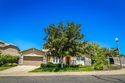 Pre-foreclosure in  RAINTREE CT Rocklin, CA 95765