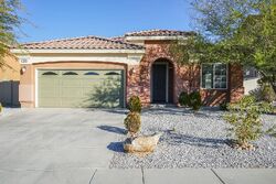  Golden Meadow Ln, Victorville CA