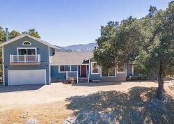 Pre-foreclosure in  CHARCOAL RD Paso Robles, CA 93446