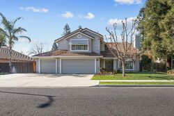  Magnolia Ave, Clovis CA