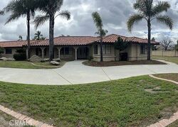 Pre-foreclosure in  MAYBERRY AVE Hemet, CA 92544