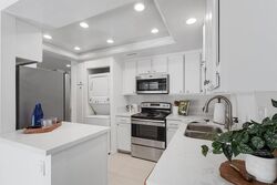 Pre-foreclosure in  VIA DE LA VALLE UNIT F Solana Beach, CA 92075