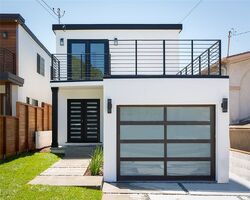Pre-foreclosure in  SPRECKELS LN Redondo Beach, CA 90278