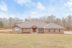 Pre-foreclosure in  JAMES PL West Fork, AR 72774