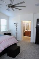 Pre-foreclosure in  W DESERT HOLLOW DR Phoenix, AZ 85083