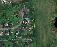 Pre-foreclosure in  APPLEWOOD CT Hamilton, VA 20158