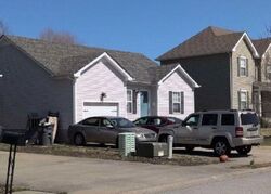 Pre-foreclosure in  SLY FOX DR Clarksville, TN 37040