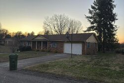  Devon Cir, Maryville TN