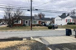 Pre-foreclosure in  WEST AVE District Heights, MD 20747