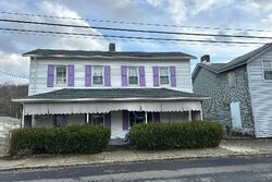 Pre-foreclosure in  E BARR ST Mc Donald, PA 15057