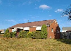 Pre-foreclosure in  HARDING AVE Aliquippa, PA 15001