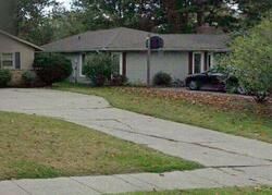 Pre-foreclosure in  CROSSBROOK DR Berea, OH 44017