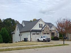 Pre-foreclosure in  FIELDTRIAL CIR Garner, NC 27529