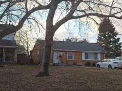 Pre-foreclosure in  WILLARD AVE Warren, MI 48089
