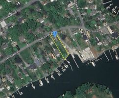 Pre-foreclosure in  RED CEDAR RD Annapolis, MD 21409