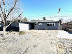  Heaton Ave, Lancaster CA