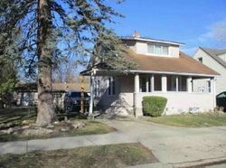 Pre-foreclosure in  BRADY Redford, MI 48240