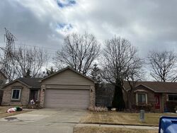 Pre-foreclosure in  FAIRFAX DR Canton, MI 48188