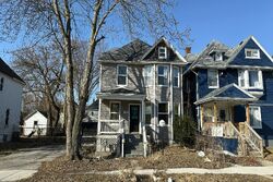 Pre-foreclosure in  BALDWIN ST Detroit, MI 48214
