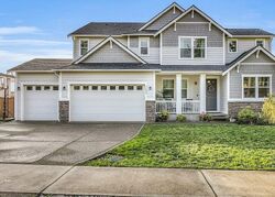 Pre-foreclosure in  86TH AVE E Puyallup, WA 98371