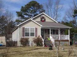  Randall Rd, Colonial Beach VA