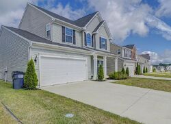 Pre-foreclosure in  FALL HAVEN RD Fredericksburg, VA 22407