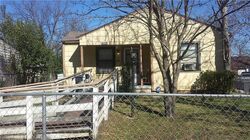 Pre-foreclosure in  VILLAGE WAY Dallas, TX 75216