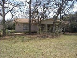 Pre-foreclosure in  SWALLOW DR Manchaca, TX 78652