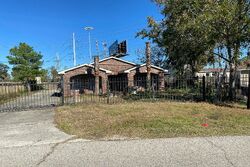 Pre-foreclosure in  VERANO ST Houston, TX 77029
