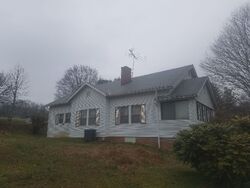  Rutledge Pike, Rutledge TN