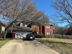  Copperfield Dr, Arlington TX