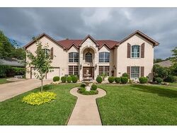 Pre-foreclosure in  RAYBURN DR Fort Worth, TX 76133