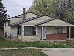 Pre-foreclosure in  E NEW YORK ST Rapid City, SD 57701