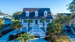 Pre-foreclosure in  SHADOW RACE LN Folly Beach, SC 29439