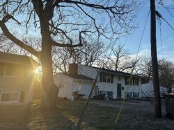 Pre-foreclosure in  APACHE TRL Fenton, MO 63026