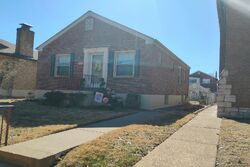 Pre-foreclosure in  POTOMAC ST Saint Louis, MO 63139