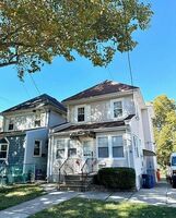 Pre-foreclosure in  WADSWORTH AVE Staten Island, NY 10305