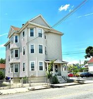 Pre-foreclosure in  EDDY ST Providence, RI 02905
