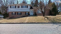 Pre-foreclosure in  KENWOOD DR Bethlehem, PA 18017