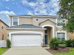 Pre-foreclosure in  SEASONS BLVD Kissimmee, FL 34746