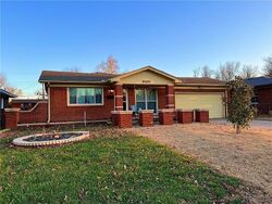 Pre-foreclosure in  E TOWRY DR Oklahoma City, OK 73110