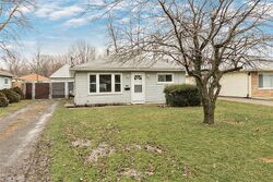  Homewood Dr, Mentor OH